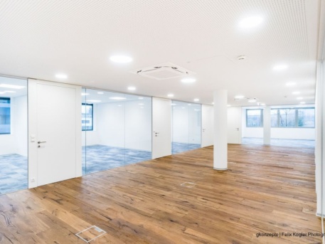 DOPPELSCHALIGE TRENNWAND-